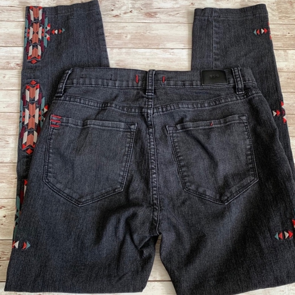 BDG Aztec Embroider High Rise Cigarette Jeans - Picture 5 of 9